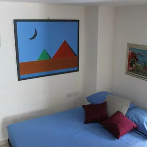 https://vittorio-emanuele-iii.catania-hotels.net